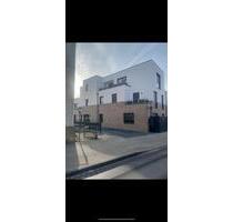 Exklusive 2 Zimmer Wohnung mit Einbauküche - Celle Altenhagen