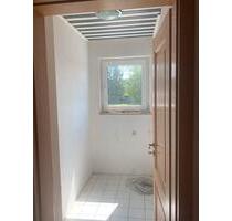 Große Wohnung in Ettenstatt - 800,00 EUR Kaltmiete, in Ettenstatt (PLZ: 91796)