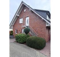 Charmante 1,5-Zimmer-Wohnung mit Badewanne & Dusche – ruhige Lage, separater Eingang - Delmenhorst