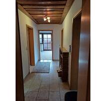 2 Zimmerwohnung in Bodenmais - Balkon, Einbauküche, Kachelofen