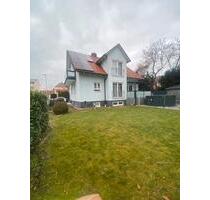 Freistehendes und Provisionsfreies Haus in Sw - Schweinfurt Haardt