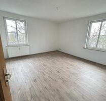 Lichtdurchflutete 3 Zimmer Wohnung mit Dusche und Balkon! - Halberstadt