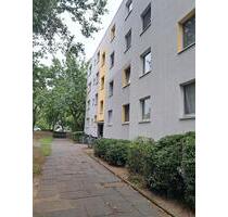 Einziehen und wohlfühlen! Helle 4-Zimmer-Wohnung mit Balkon - Braunschweig Lehndorf-Watenbüttel