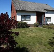 Einfamilienhaus mit Einliegerwohnung - Wendeburg