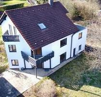 Freistehendes Einfamilienhaus mit großem Grundstück in Toplage - Dittelbrunn