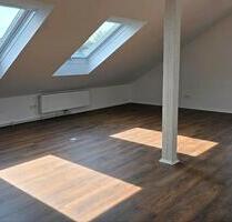 Grozügige 3,5 Zimmer-Wohnung mit EBK und Balkon Binsdorf - Geislingen