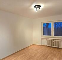 Schöne, helle Wohnung in Köln ab sofort zu vermieten, TOP Lage!