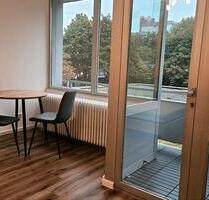 Geschmackvoll möblierte 1-Zimmer-Wohnung Balkon, EBK in Eschborn