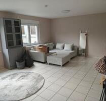 Helle 2-Zimmer-Wohnung Hofheim-Diedenbergen - Hofheim am Taunus