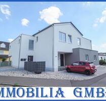 IN GUTER LAGE - 4 ZKB Neubauwohnung mit großer Dachterrasse und Einbauküche in HomburgEinöd