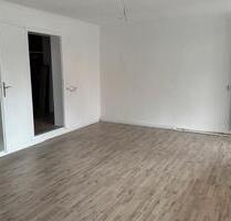 Komplett sanierte 3,5-Zi. Wohnung mit Stellplatz - Bösingen