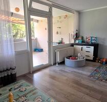 3 Zimmer- 84m2-große Balkon - 265.000,00 EUR Kaufpreis, ca.  84,00 m² in Köln (PLZ: 50829) Ehrenfeld