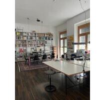 2 Arbeitsplätze in schönem Friedrichshainer Studio frei - Berlin Friedrichshain-Kreuzberg