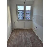 Br.-Baum-Ring 37, 4. OG links - 364,00&nbsp;EUR Kaltmiete, ca.&nbsp; 60,65&nbsp;m&sup2; in Rathenow (PLZ: 14712)