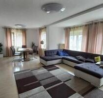 Ihringen, bezugsfrei, provisionsfrei, 4 Zimmer, Küche, Bad,