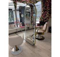 Friseur Platz zu Vermieten - 60,00&nbsp;EUR Kaltmiete, ca.&nbsp; 60,00&nbsp;m&sup2; in Berlin (PLZ: 10553) Mitte