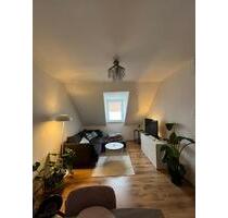 Geräumige 1,5-Zimmer-Wohnung mit Einkauküche im 4. OG - Nürnberg Gibitzenhof