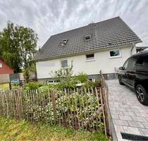 Modernisiertes Massivhaus mit Einliegerwohnung am Bernsteinsee - Sassenburg