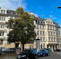 Schöne und großzügige Dachgeschoss - Wohnung mit Einbauküche! - Chemnitz Kapellenberg