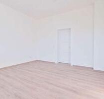 Frisch sanierte, geräumige 3-Raum Wohnung in Halle 06110 Saale - Halle (Saale) Damaschkestraße