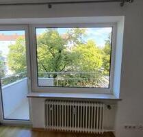 Charmante, helle 2 Zi. Balkon-Wohnung nahe U-Bahn - v. privat - München Sendling-Westpark