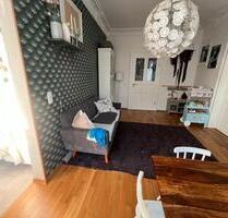 3 Raum Wohnung ab 1.8.2025 - 800,00 EUR Kaltmiete, ca.  65,00 m² in Leipzig (PLZ: 04318) Ost
