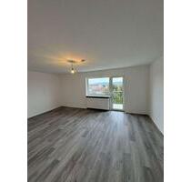 Neu renovierte 3 Zimmer Wohnung in ruhiger Feldrandlage - Großkrotzenburg