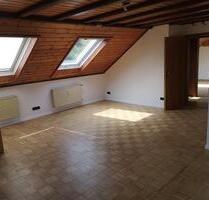 Geräumige, helle Dachgeschosswohnung in Winterkasten - Lindenfels