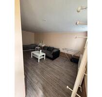 Möblierte 1-Zimmer-Wohnung – All-Inclusive – 700 € Warmmiete - Berlin Reinickendorf