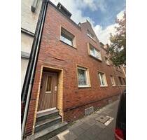 Mehrfamilienhaus 2 etagen - 380.000,00 EUR Kaufpreis, in Duisburg (PLZ: 47169) Hamborn