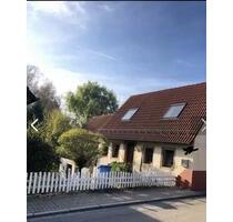 Kleines Haus mit großem Garten 3 Zi. Einbauküche Bad Kamin - Steinwenden