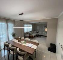 Moderne, kernsanierte 3- bis 4-Zimmer-Wohnung in BI-Brackwede - Bielefeld