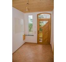 Attraktive, renovierte 90 m² Wohnung auf Resthof in Hünzingen - Walsrode