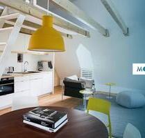 Exklusive 3 Zimmer-Wohnung in historischer Burg Bachem mit Designermöbeln - Frechen
