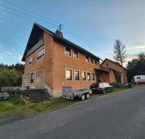 Haus mit Gewerbefläche, Werkstatt und großen Grundstück - Pullenreuth