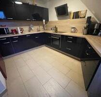 3,5 Zimmer: Wohnen wie im eigenen Haus - Nittendorf