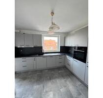 Renovierte 2-Zimmer-Wohnung mit 2 Balkonen teilmöbliert - Dorsten