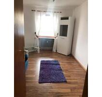 Mietwohnung mit Balkon 3 Zimmer - Buch am Erlbach