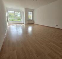 sanierte helle 3 Zimmer-Wohnung in ruhiger Lage mit großem Balkon - Leipzig Ost