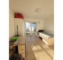 Möbliertes 1-Zimmer-Apartment mit Balkon für Studenten – ab 01.08 - Ingolstadt Nordost
