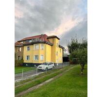 Doppelhaushälfte in Nordhausen mit großem Grundstück, Garagen