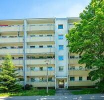 Aktuelle Renovierung einer schönen 2-Zimmer-Wohnung mit großem Balkon! - Dresden Cotta