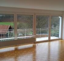 3 ZKB mit Balkon: renoviert, hell, groß, Badewanne, Obercastrop - Castrop-Rauxel