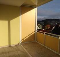 Helle gemütliche 2-Raumwohnung mit toller Aussicht über Meiningen