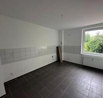 2,5 Zimmer Wohnung mit kleinem Balkon - Essen Stadtbezirk III