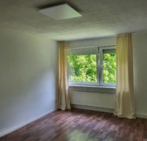 3 Zimmerwohnung mit Blick auf Rotenbergkapelle - Stuttgart Luginsland