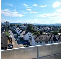 Frisch renovierte 4 Zimmerwohnung mit Südbalkon - Hameln Kernstadt