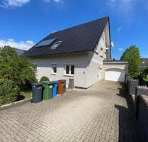 Schönes Zweifamilienhaus im Zentrum von Asbach