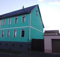 Charmante Haushälfte - 129.500,00&nbsp;EUR Kaufpreis, ca.&nbsp; 100,00&nbsp;m&sup2; in Bernburg (Saale) (PLZ: 06406)