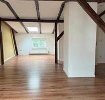 Renovierte 5-Zimmer-Wgh.(neue KüBäder+Fussboden) 166qm Feldstadt - Schwerin